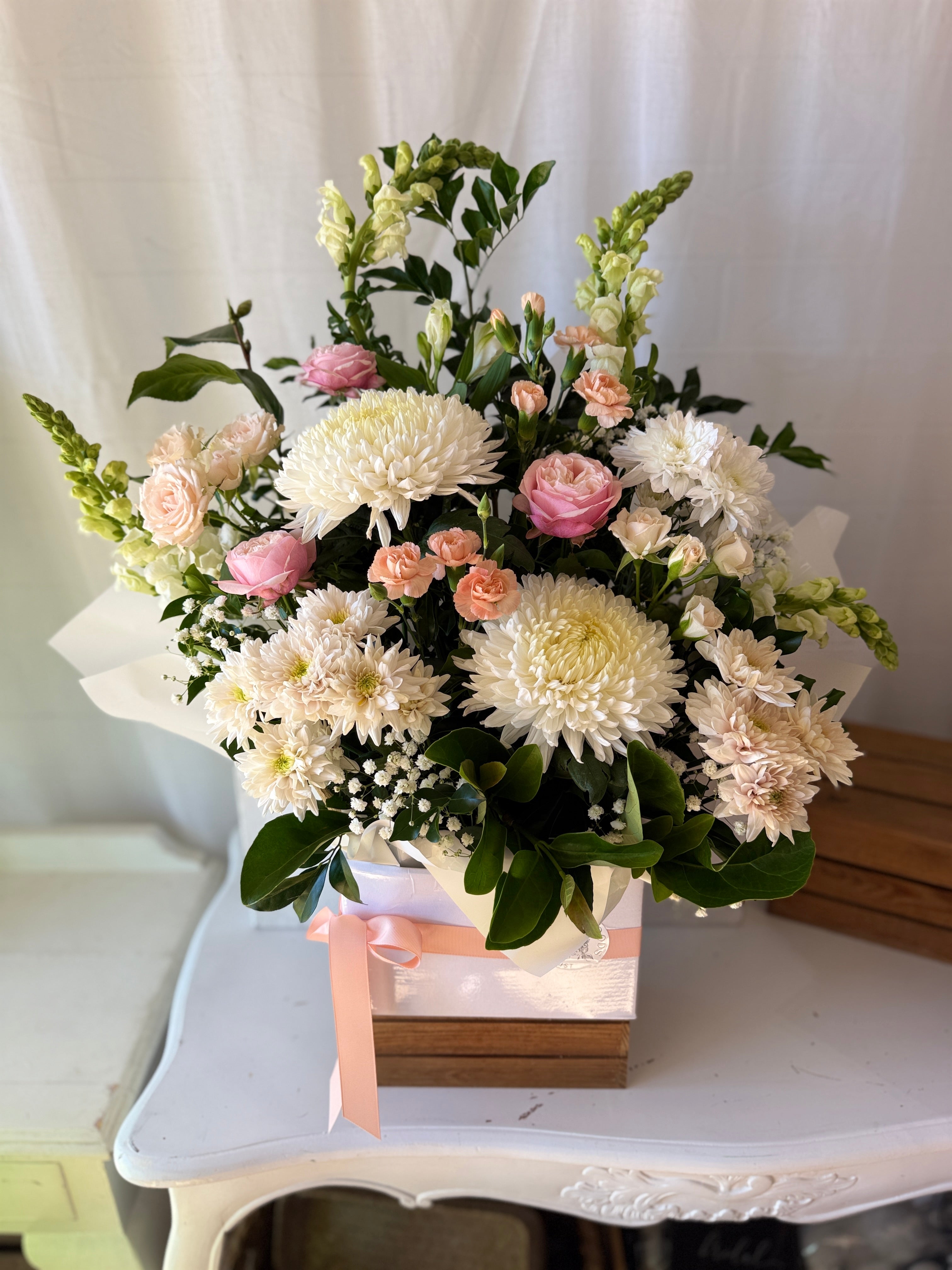 Daily Shop Arrangement 4 (53257)